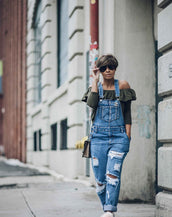 RUFFLED OFF THE SHOULDER OLIVE TOP